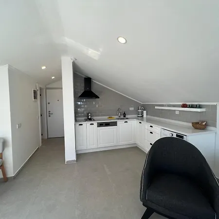 Freya Apartament *