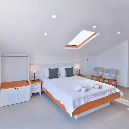 Freya Apartament