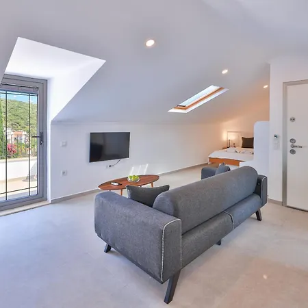 Freya Apartament *